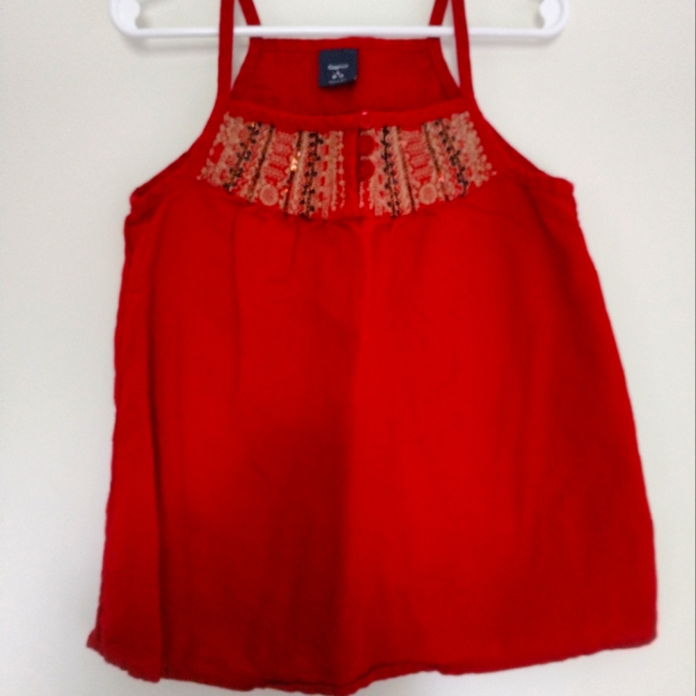 Gapkids Girl's tank top. Size Small 6-7.